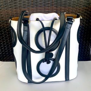 Diva Collection 2-PC Shoulder